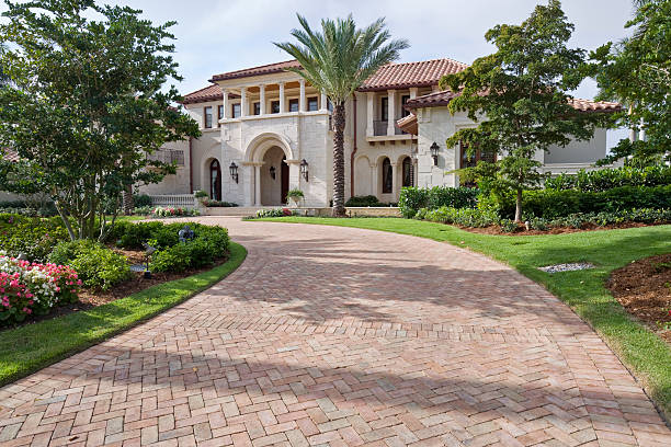 Best Concrete Paver Driveway  in Lla Lla East, WA